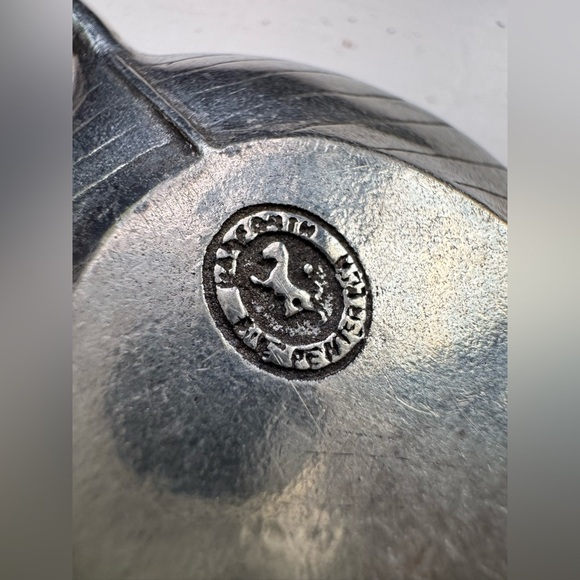 Danforth Pewter Leaf Candle Holder - Picture 3 of 3